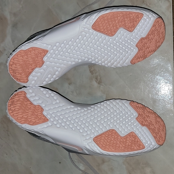 NIKE RENEW TR 9 - Picture 6 of 7